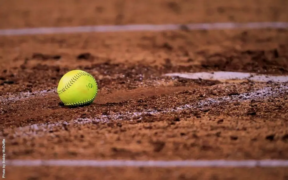 Ole Miss Softball Coach Mike Smith Suspended